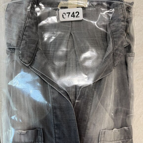 Cloth & Stone Shirt Womens Small Gray Distressed Worn Trashed Button Front - Picture 10 of 11